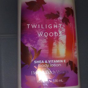 Bath &Body Works TWILIGHT WOODS (Body Lotion)